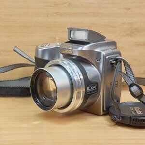 Kodak Easyshare Z740 5 MP Digital Camera, 10x Optical Zoom